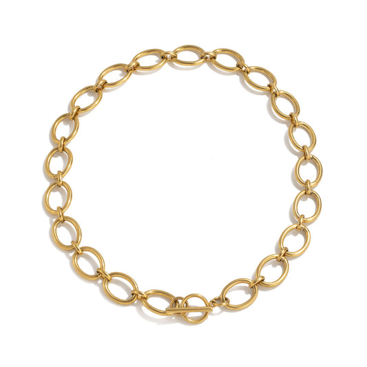 Amayah Jewelry Vera Oval Link Necklace — chunky oval chain with toggle clasp closure