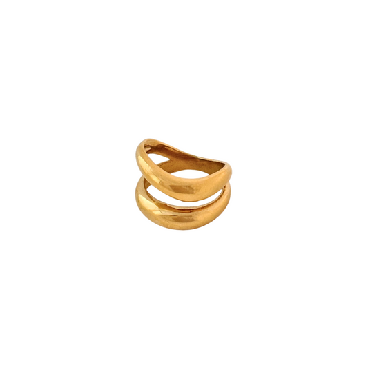 Gold intertwined band ring in stainless steel, PVD gold plated, waterproof and tarnish-free, modern statement jewelry for stacking or solo wear